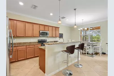 2374 Heydon Cir E, Naples, FL 34120 - Photo 6