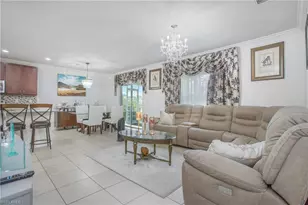 673 Hadley St E, Naples, FL 34104 - Photo 14