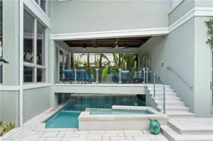 12 6th St S, Naples, FL 34102 - Photo 2