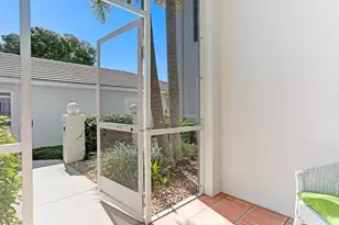 7095 Barrington Cir, Naples, FL 34108 - Photo 2