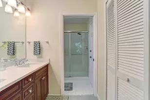 7095 Barrington Cir, Naples, FL 34108 - Photo 22