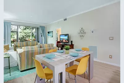 7095 Barrington Cir #6-102, Naples, FL 34108 - Photo 12