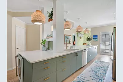 7095 Barrington Cir #6-102, Naples, FL 34108 - Photo 8