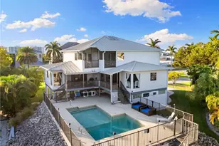 821 Palm St, Marco Island, FL 34145 - Photo 42