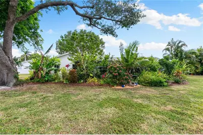 212 Potomac Pl #51, Naples, FL 34112 - Photo 24