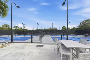 8401 Southbridge Dr, Estero, FL 33967 - Photo 46