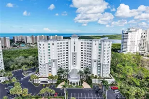 325 Dunes Blvd, Naples, FL 34110 - Photo 2