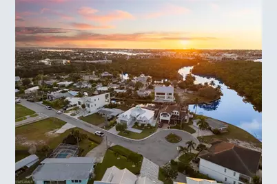 1794 Holiday Ln, Naples, FL 34104 - Photo 40