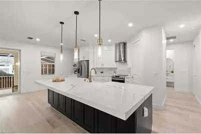 1794 Holiday Ln, Naples, FL 34104 - Photo 8