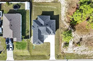 2514 36th St SW, Lehigh Acres, FL 33976 - Photo 32