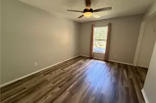 8215 Ibis Club Dr, Naples, FL 34104 - Photo 4