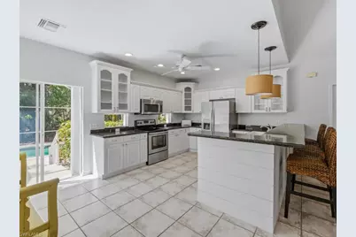 6480 Sandalwood Ln, Naples, FL 34109 - Photo 30