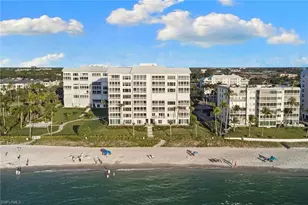 1285 Gulf Shore Blvd N, Naples, FL 34102 - Photo 36