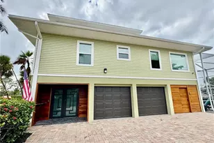 3858 Riviera Cir, Bonita Springs, FL 34134 - Photo 2