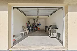 9855 Costa Mesa Ln, Bonita Springs, FL 34135 - Photo 20