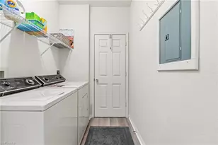 9855 Costa Mesa Ln, Bonita Springs, FL 34135 - Photo 18