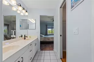 121 Gabriel Cir, Naples, FL 34104 - Photo 22