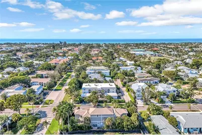 993 8th St S #2, Naples, FL 34102 - Photo 26