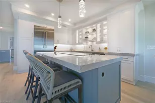 9577 Gulf Shore Dr, Naples, FL 34108 - Photo 12