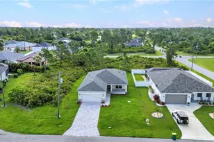 134 Green Oak, Rotonda West, FL 33947 - Photo 4