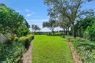 18321 Mossy Glen Ct, Fort Myers, FL 33908 - Photo 8