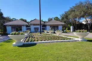 544 Retreat Dr, Naples, FL 34110 - Photo 30