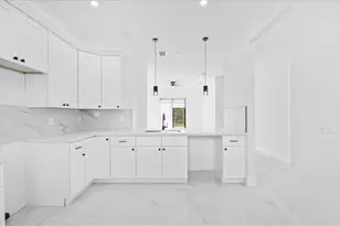 1256 Edmund St E, Lehigh Acres, FL 33974 - Photo 10