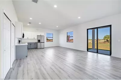 633 Cane St E, Lehigh Acres, FL 33974 - Photo 4