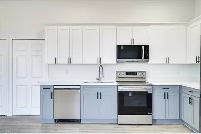 633 Cane St E, Lehigh Acres, FL 33974 - Photo 8