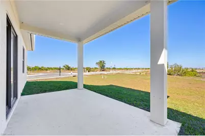 633 Cane St E, Lehigh Acres, FL 33974 - Photo 24