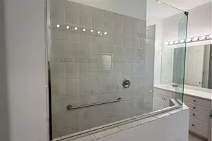 570 31st St NW, Naples, FL 34120 - Photo 28