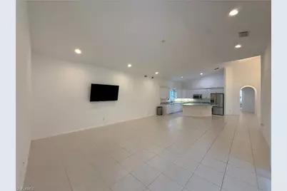 570 31st St NW, Naples, FL 34120 - Photo 24