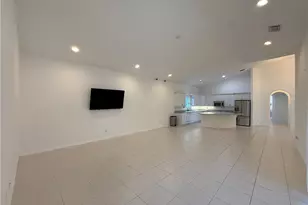 570 31st St NW, Naples, FL 34120 - Photo 24