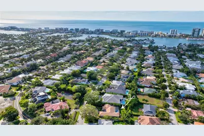737 Anchor Rode Dr, Naples, FL 34103 - Photo 2