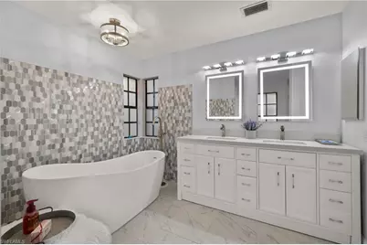 2259 Queens Way, Naples, FL 34112 - Photo 20