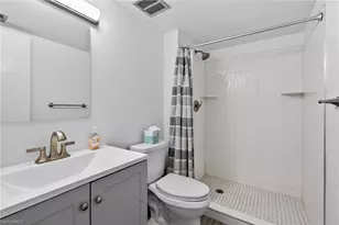 5 High Point Cir W, Naples, FL 34103 - Photo 28