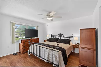 5 High Point Cir W #303, Naples, FL 34103 - Photo 20