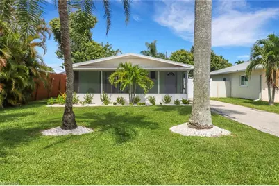 751 100th Ave N, Naples, FL 34108 - Photo 2