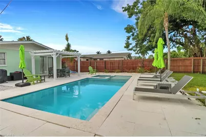 751 100th Ave N, Naples, FL 34108 - Photo 8