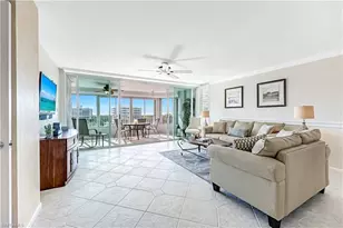 21 Bluebill Ave, Naples, FL 34108 - Photo 12