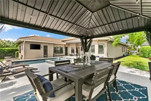 4605 Azalea Dr, Naples, FL 34119 - Photo 10