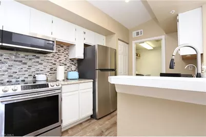 4650 Saint Croix Ln #731, Naples, FL 34109 - Photo 10