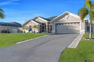 1021 NE 32nd St, Cape Coral, FL 33909 - Photo 14