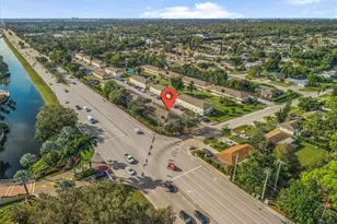 3325 Airport Rd, Naples, FL 34105 - Photo 14