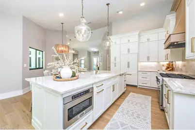 226 Monterey Dr, Naples, FL 34119 - Photo 6