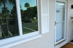 3051 Sandpiper Bay Cir, Naples, FL 34112 - Photo 4