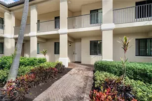 1015 Sandpiper St, Naples, FL 34102 - Photo 2