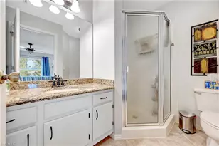 784 Landover Cir, Naples, FL 34104 - Photo 8