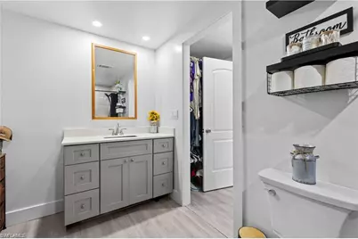 23 Derhenson Dr, Naples, FL 34114 - Photo 14