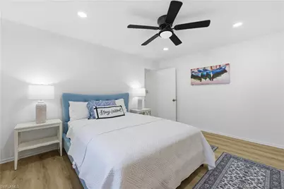 2261 11th St N, Naples, FL 34103 - Photo 12